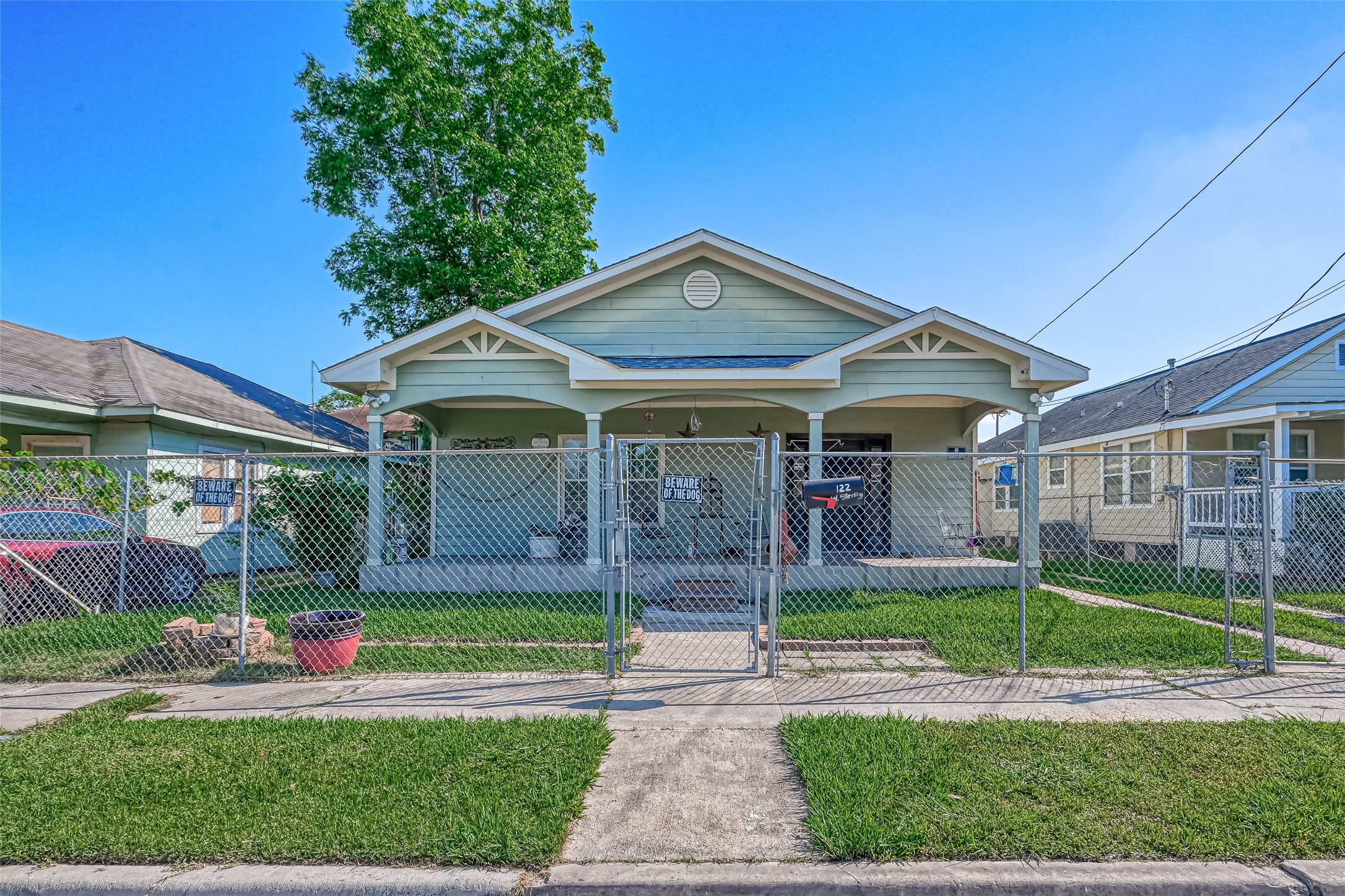 122 W Sterling Street Street Baytown TX 77520