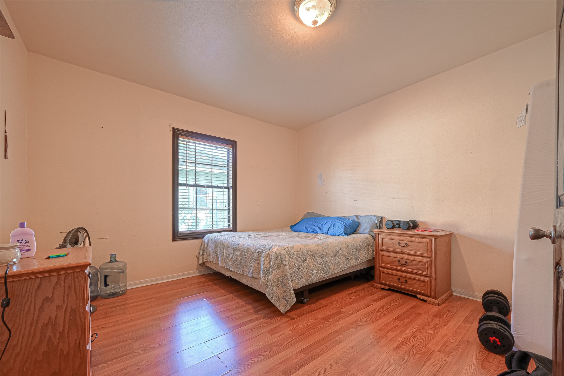 122 W Sterling Street Street Baytown TX 77520