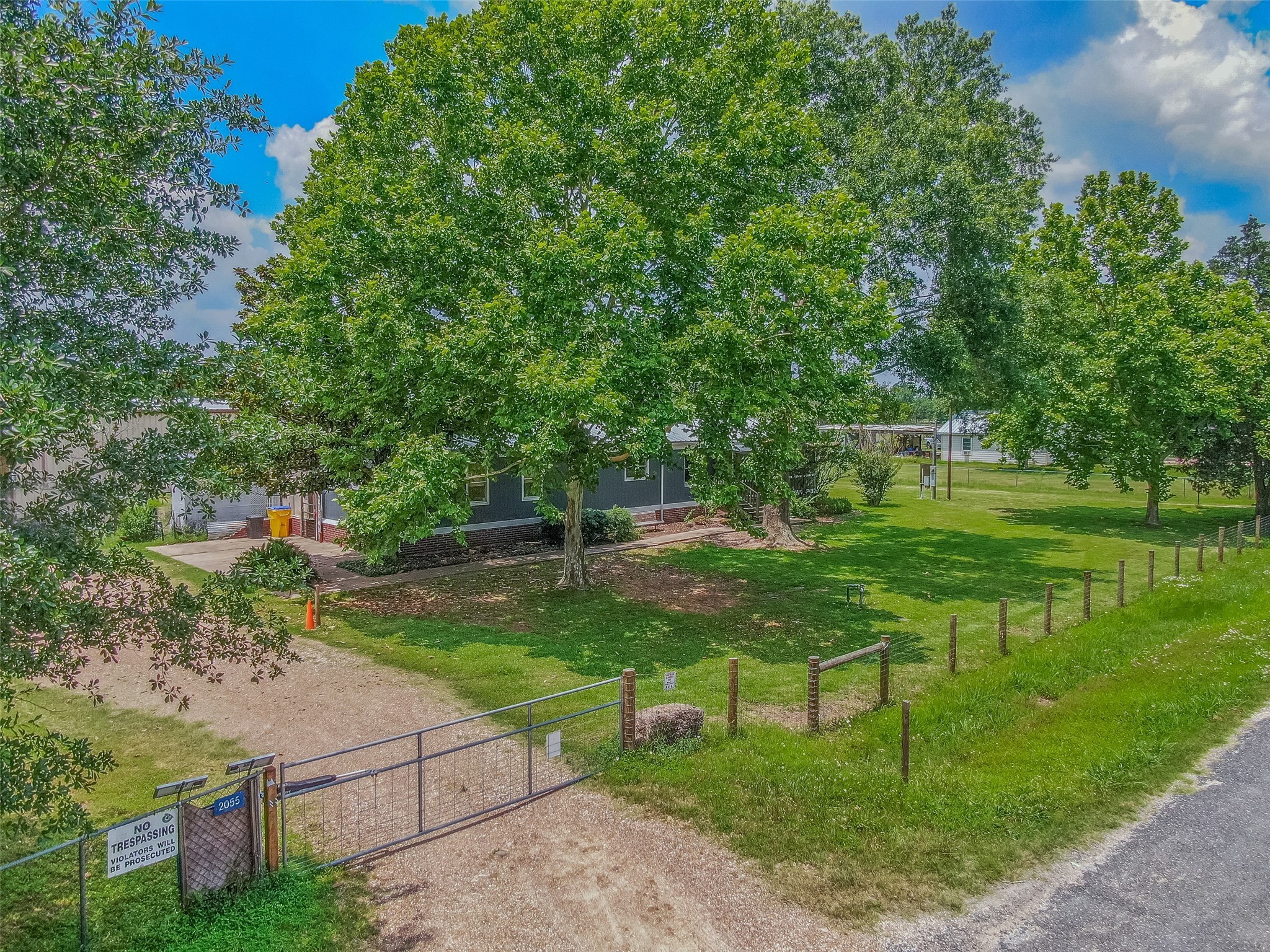 If you have additional questions regarding 2055 Green Meadows Drive  in Sealy or would like to tour the property with us call 800-660-1022 and reference MLS# 16848431.