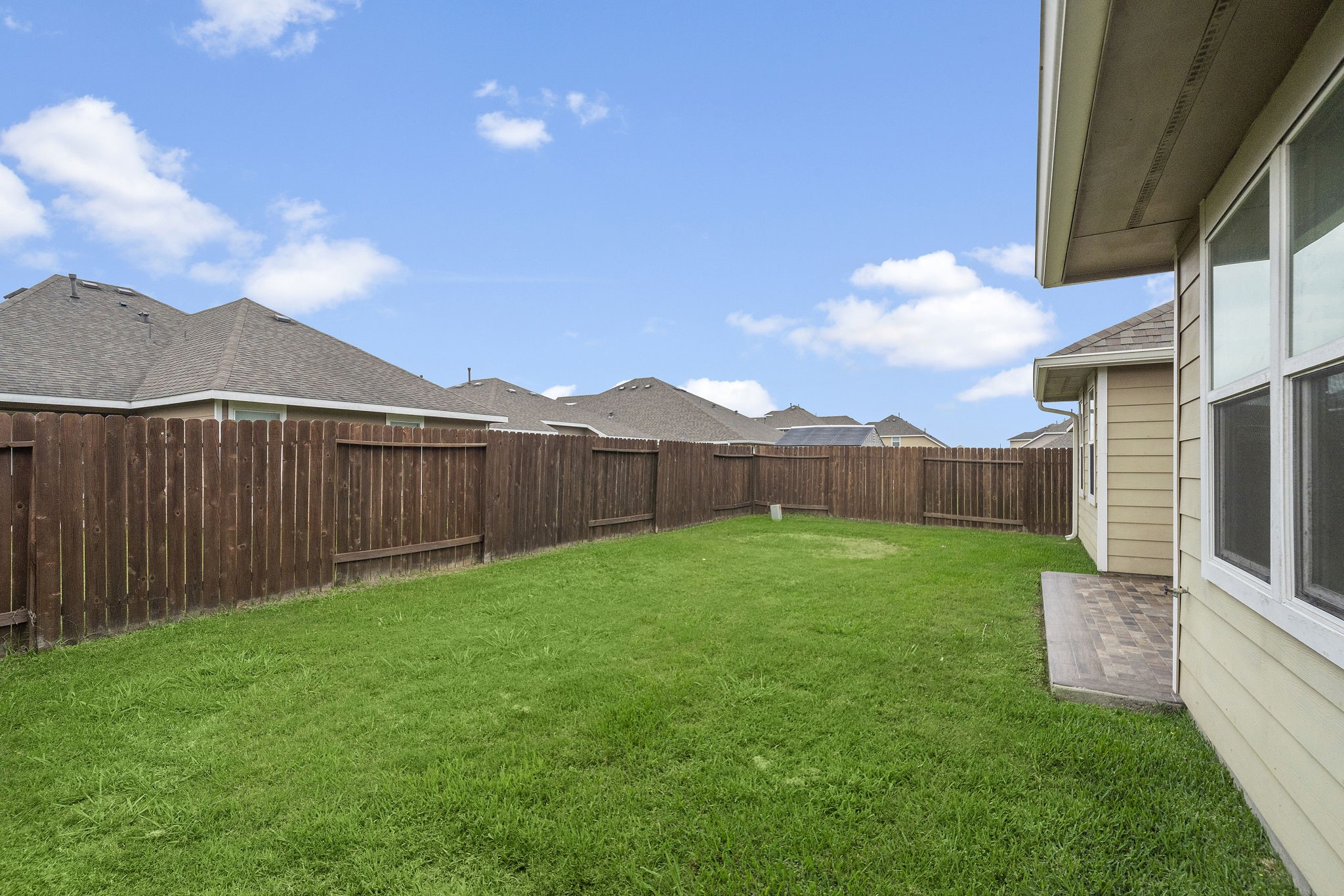 This home boasts a spacious backyard, offering ample room for outdoor enjoyment and endless possibilities. - If you have additional questions regarding 8307 Egret Bay Circle  in Baytown or would like to tour the property with us call 800-660-1022 and reference MLS# 61311135.