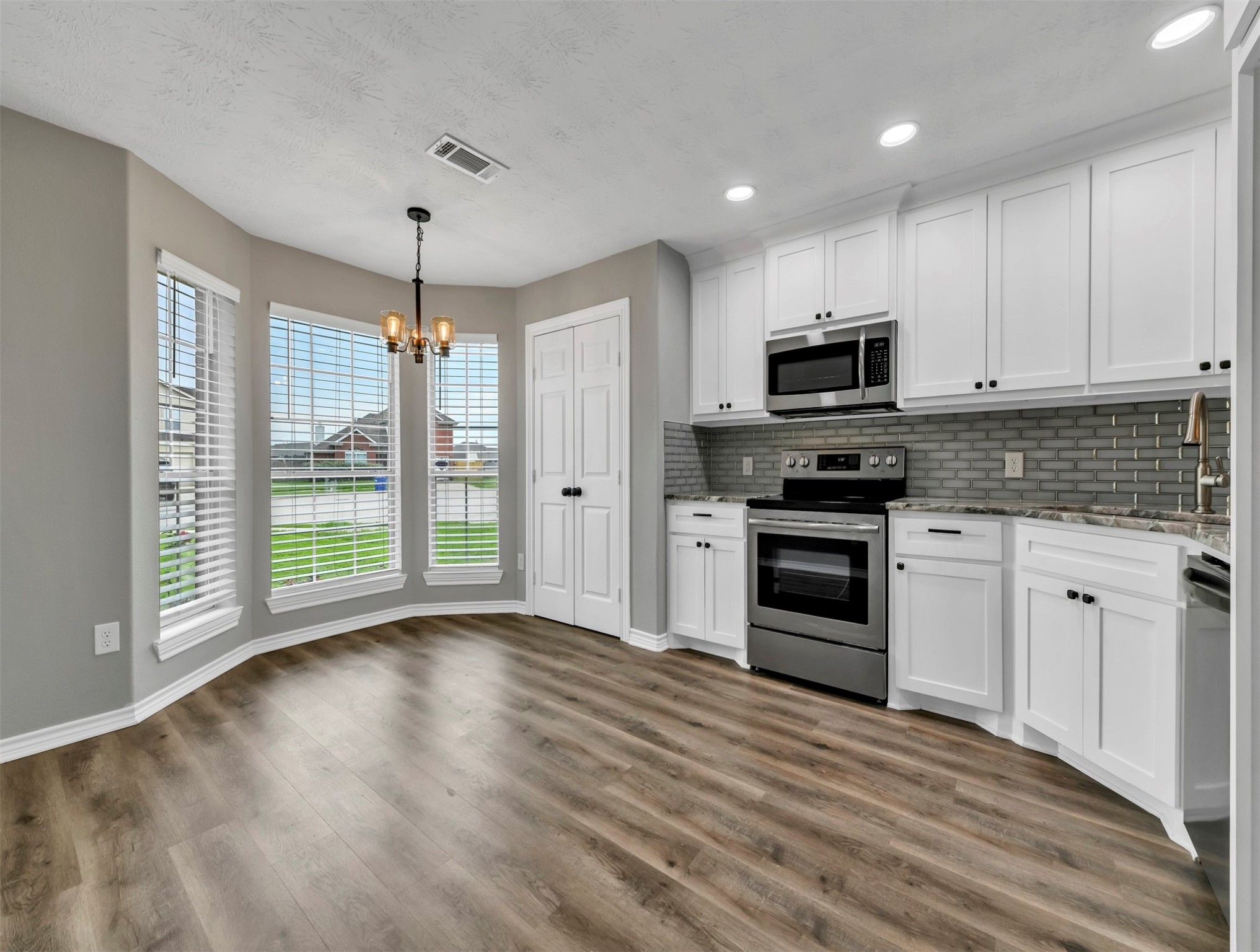 14915 Sparks Court Court Baytown TX 77523