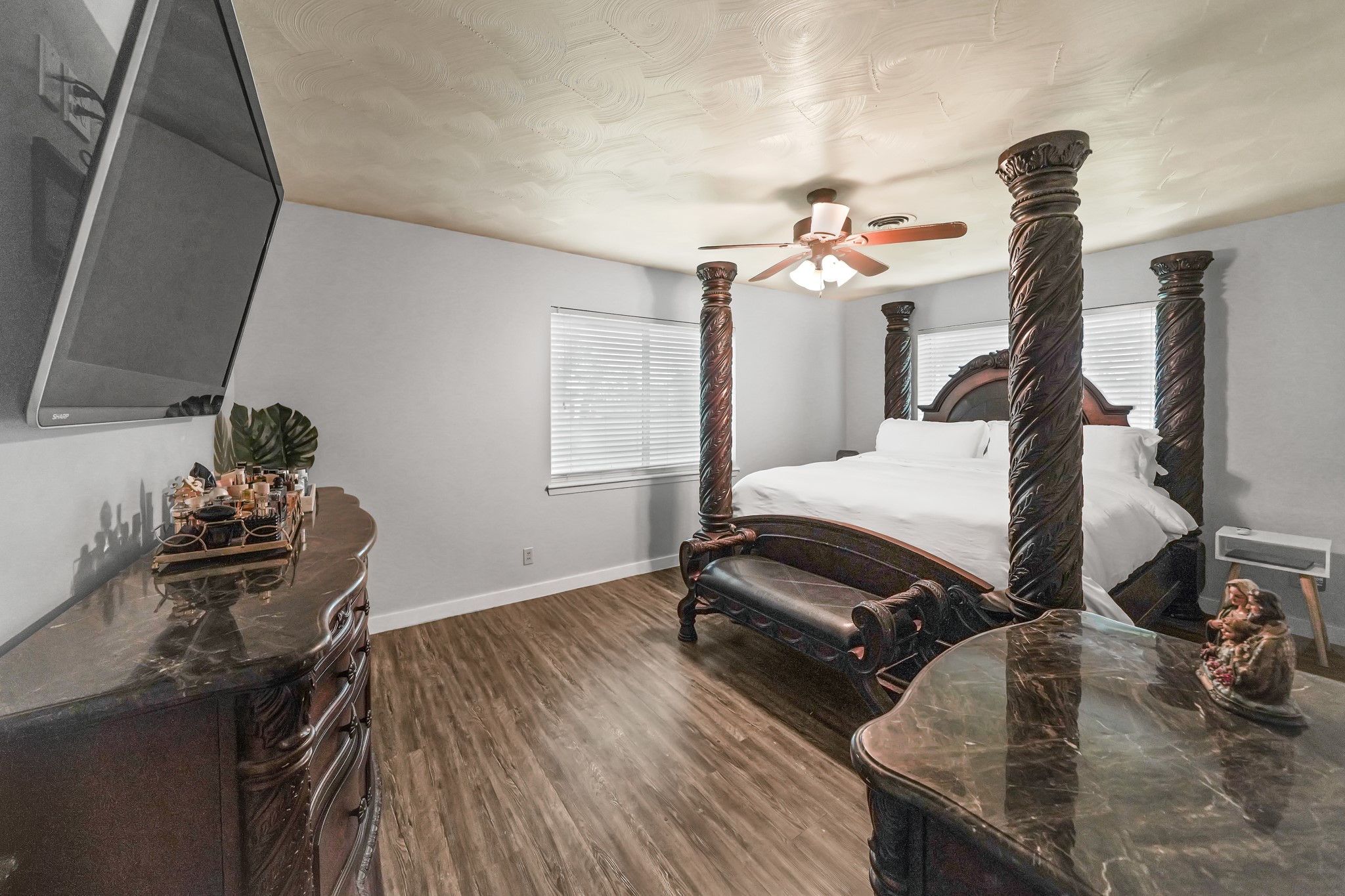 If you have additional questions regarding 312 E Cedar Bayou Lynchburg Road  in Baytown or would like to tour the property with us call 800-660-1022 and reference MLS# 20774857.