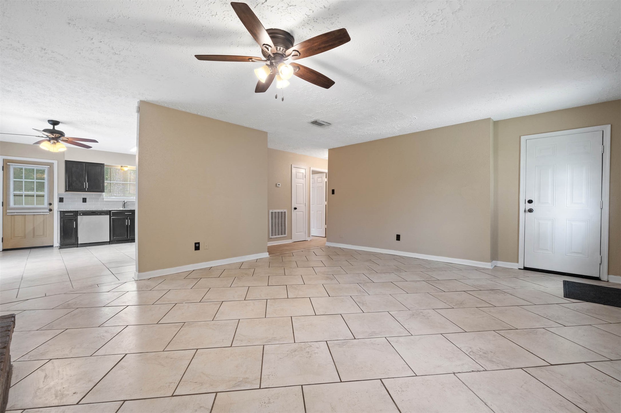If you have additional questions regarding 4522 Tylergate Drive  in Spring or would like to tour the property with us call 800-660-1022 and reference MLS# 46181760.