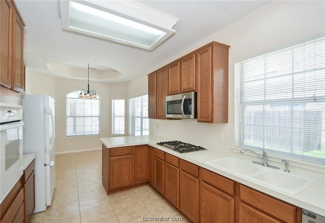 KITCHEN 1 - If you have additional questions regarding 4420 IRONWOOD DR  in Baytown or would like to tour the property with us call 800-660-1022 and reference MLS# 23007425.