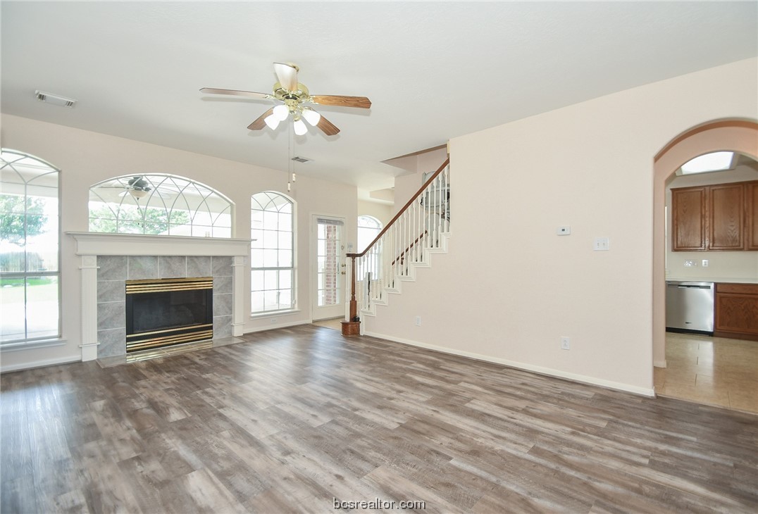LIVING ROOM 2 - If you have additional questions regarding 4420 IRONWOOD DR  in Baytown or would like to tour the property with us call 800-660-1022 and reference MLS# 23007425.
