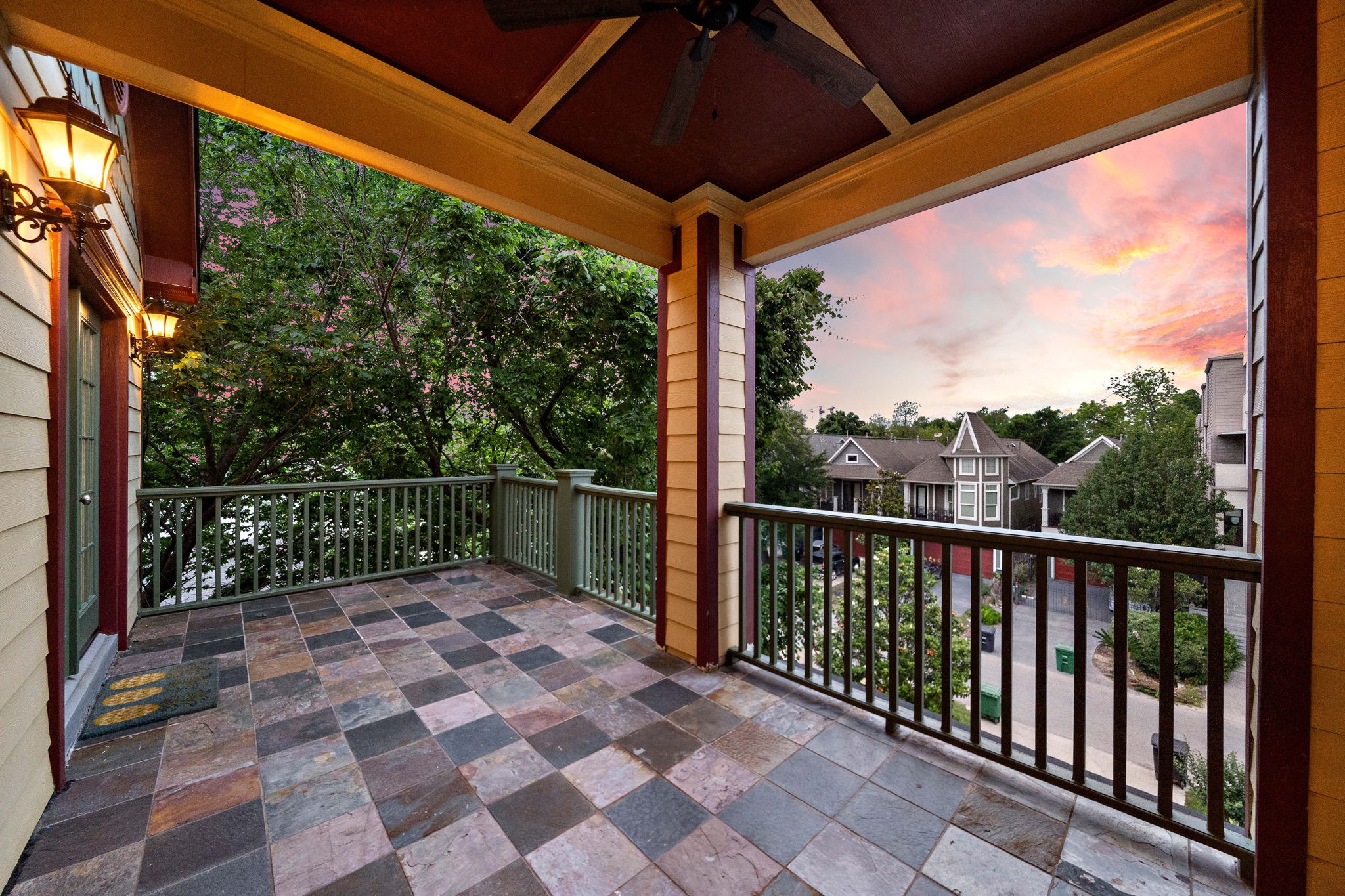 820 W 17th Street Street Houston TX 77008