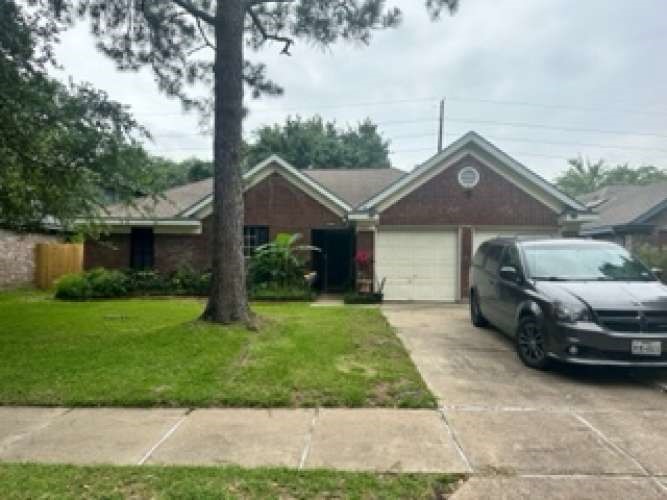 If you have additional questions regarding 17614 Garnercrest Drive  in Houston or would like to tour the property with us call 800-660-1022 and reference MLS# 30210132.