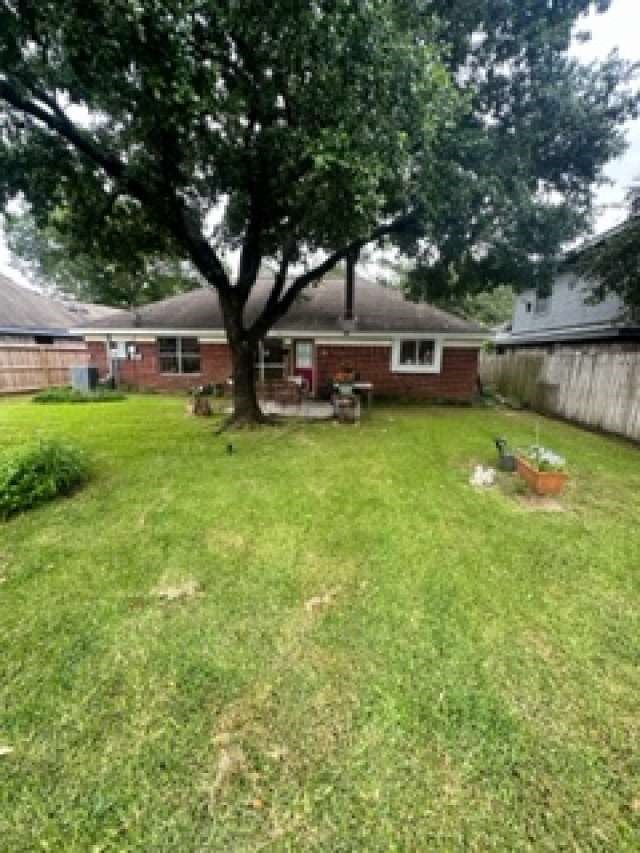 17614 Garnercrest Drive Drive Houston TX 77095