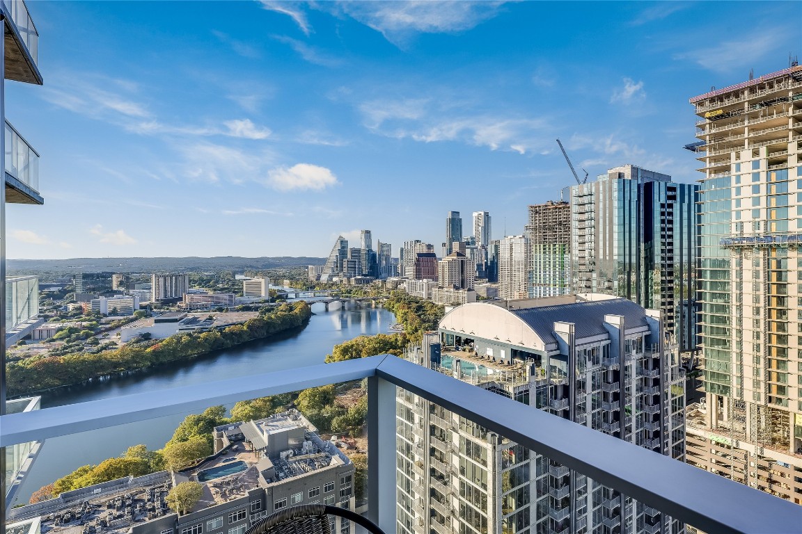 48 East Avenue Avenue Austin TX 78701