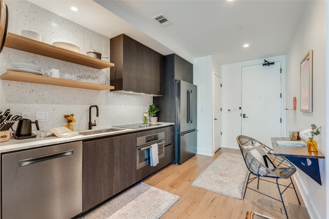 48 East Avenue Avenue Austin TX 78701
