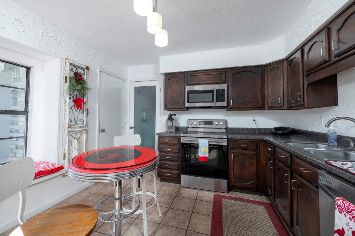 1302 Clearview Drive Drive Allen TX 75002