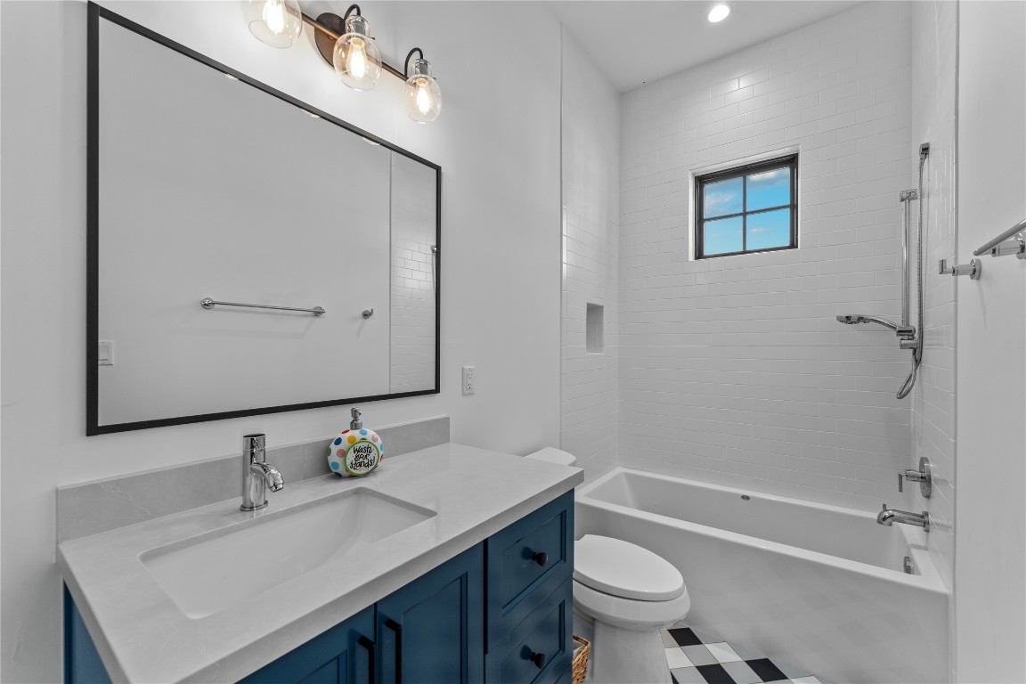 Jack and Jill bathroom downstairs - If you have additional questions regarding 488 Primo Fiore Terrace  in Austin or would like to tour the property with us call 800-660-1022 and reference MLS# 6483601.