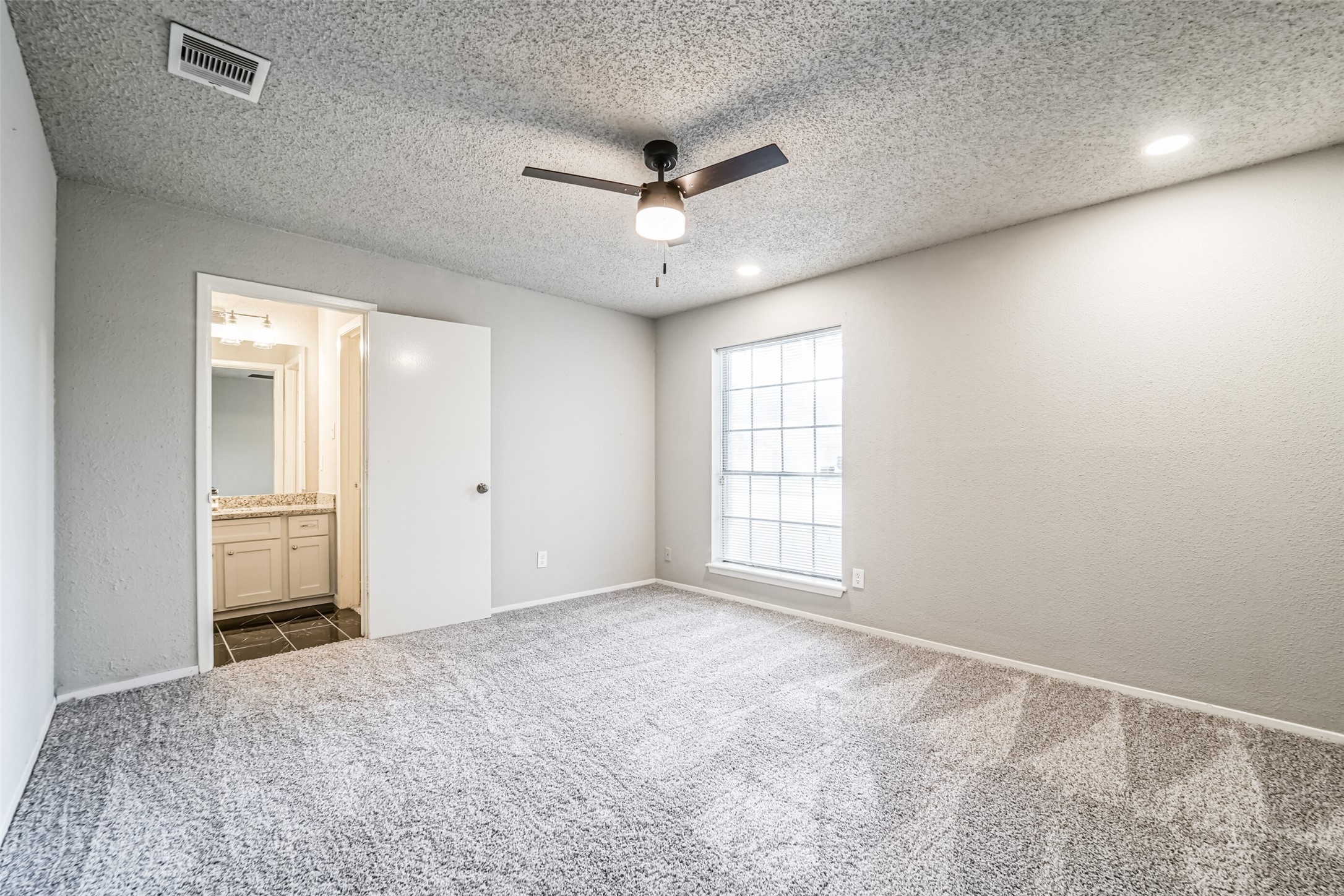 8742 Wildforest Drive Drive Houston TX 77088