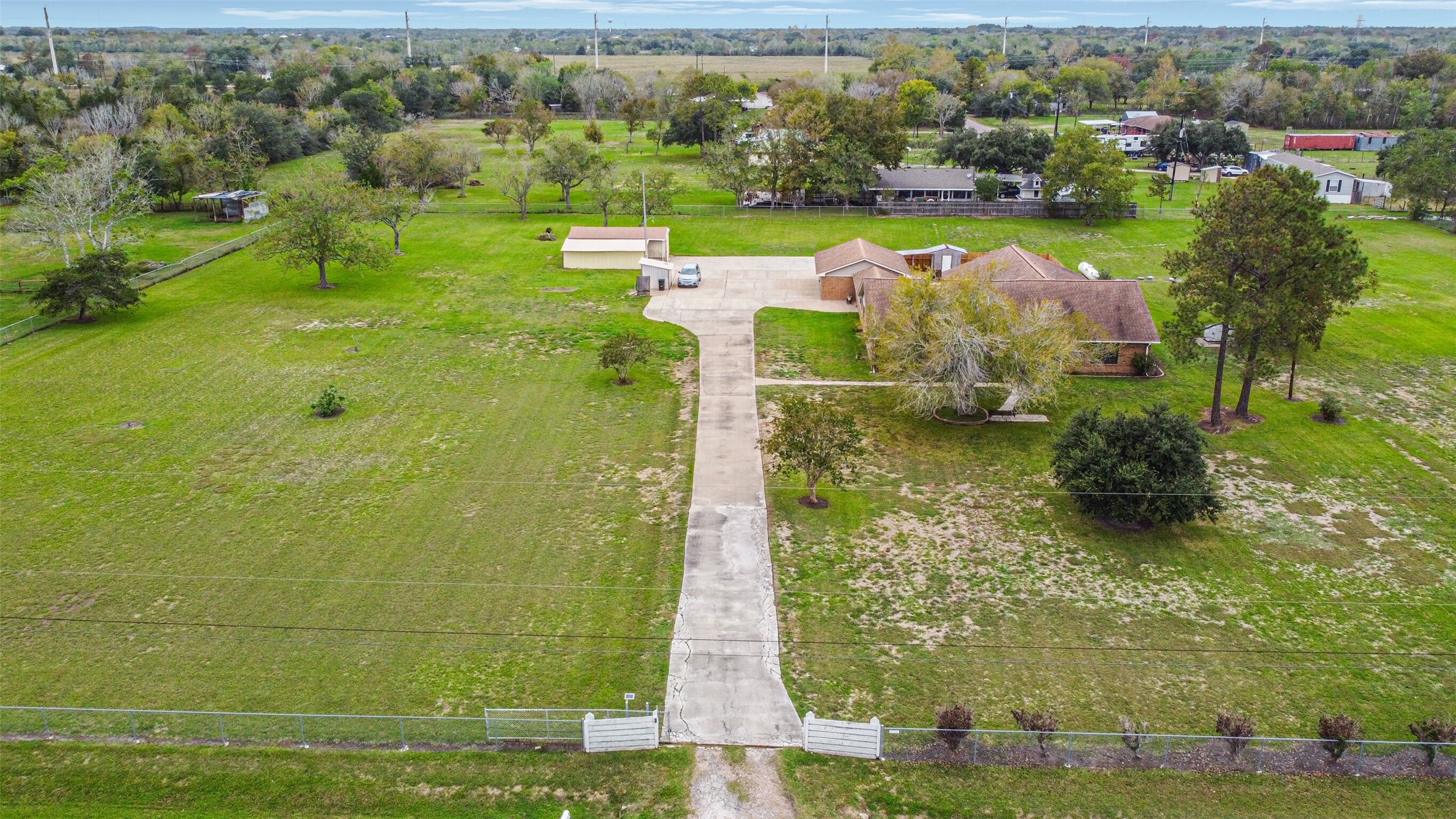 If you have additional questions regarding 3018 Indian Acres Street  in Alvin or would like to tour the property with us call 800-660-1022 and reference MLS# 7506543.