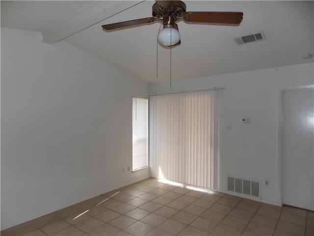 8813 Cainwood Lane Lane Austin TX 78729