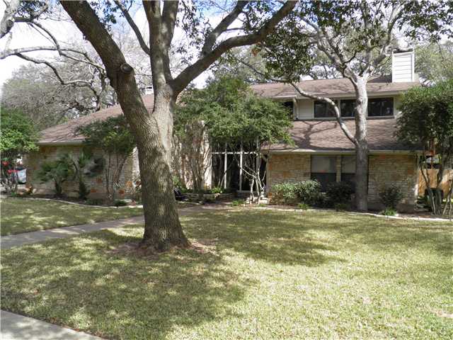 If you have additional questions regarding 10903 Plumewood Drive  in Austin or would like to tour the property with us call 800-660-1022 and reference MLS# 9686030.