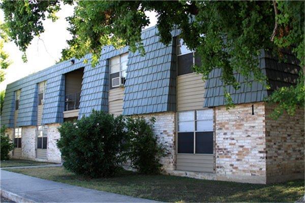 If you have additional questions regarding 779 W Mayfield Boulevard  in San Antonio or would like to tour the property with us call 800-660-1022 and reference MLS# 93902458.