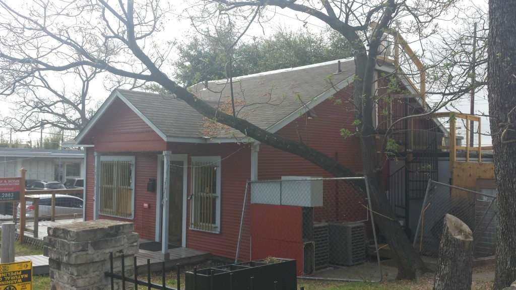 If you have additional questions regarding 1311 E 7th Street  in Austin or would like to tour the property with us call 800-660-1022 and reference MLS# 2415645.