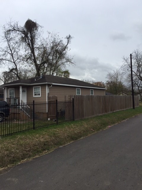 804 E 40th Street Street Houston TX 77022