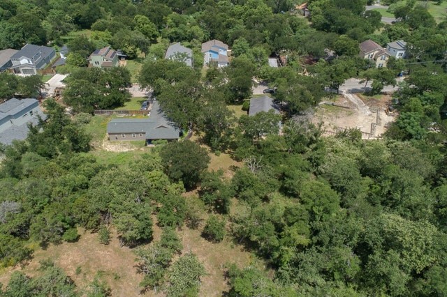 If you have additional questions regarding 1116 Lott Avenue  in Austin or would like to tour the property with us call 800-660-1022 and reference MLS# 4248814.