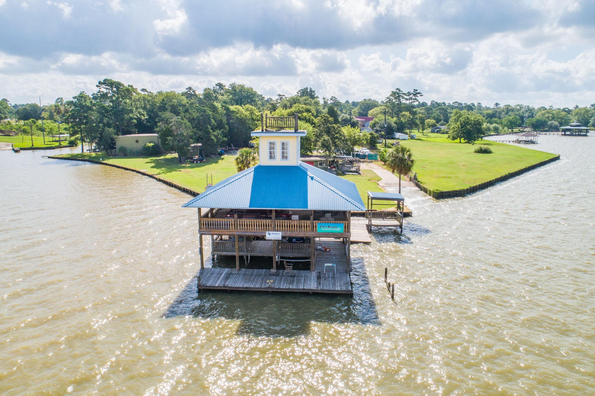 If you have additional questions regarding 103 Page Lane  in Houston or would like to tour the property with us call 800-660-1022 and reference MLS# 63160010.