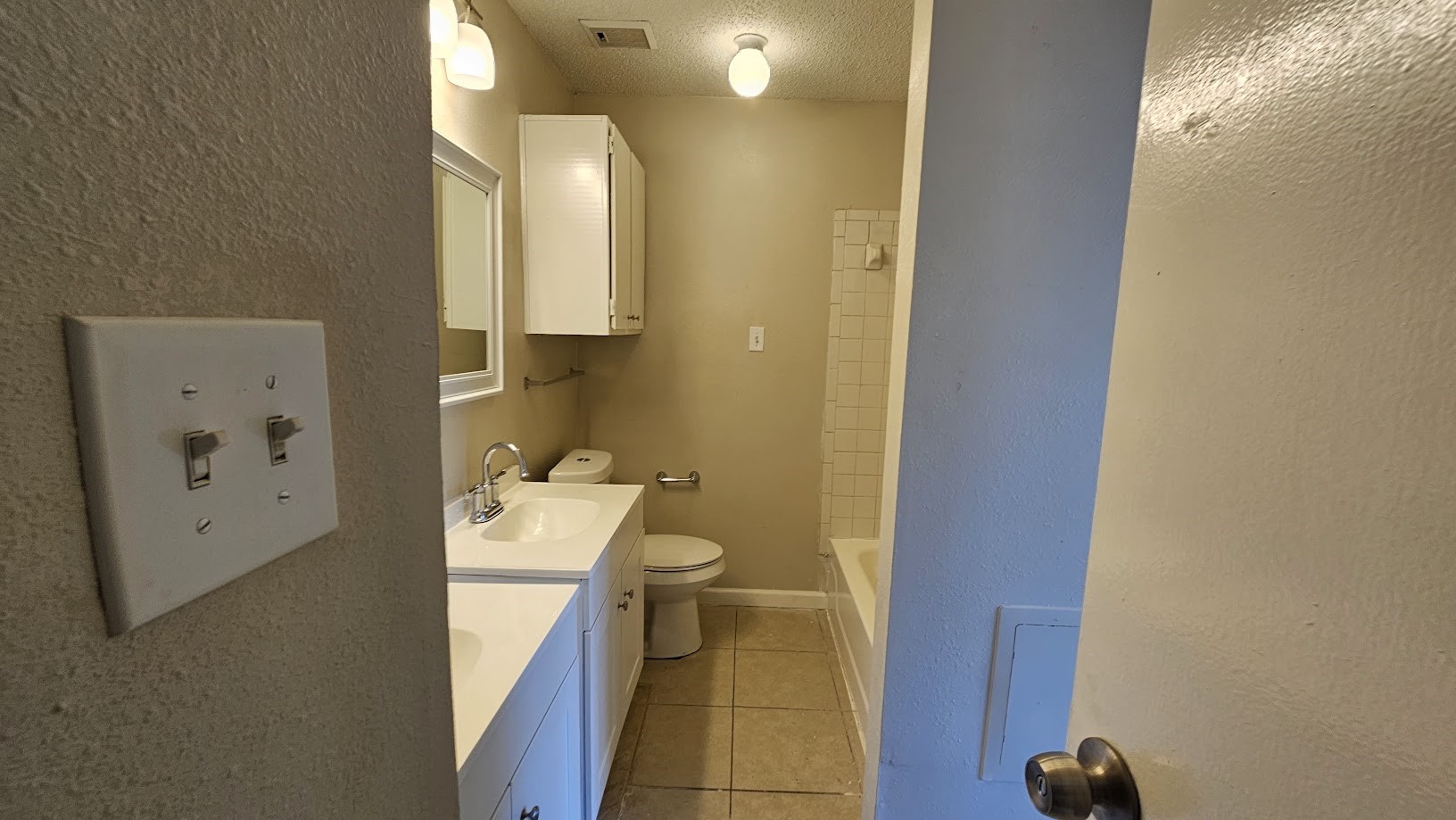 If you have additional questions regarding 5518 Farley Drive  in Houston or would like to tour the property with us call 800-660-1022 and reference MLS# 92666113.