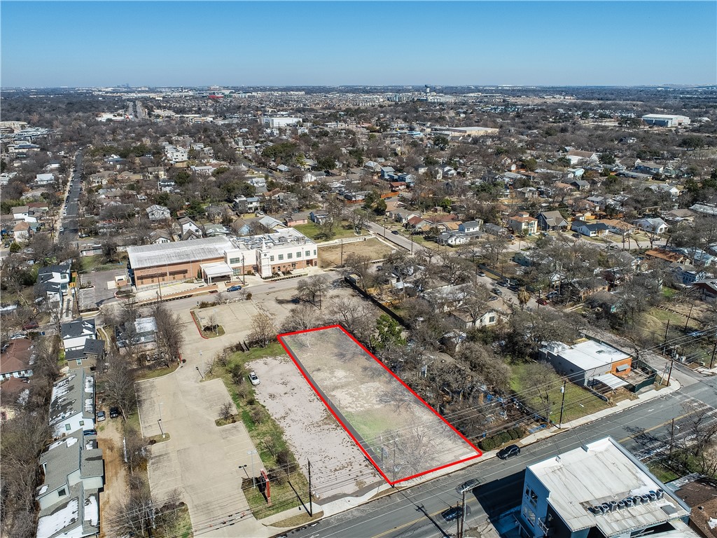 If you have additional questions regarding 2938 E 12th Street E in Austin or would like to tour the property with us call 800-660-1022 and reference MLS# 9446507.
