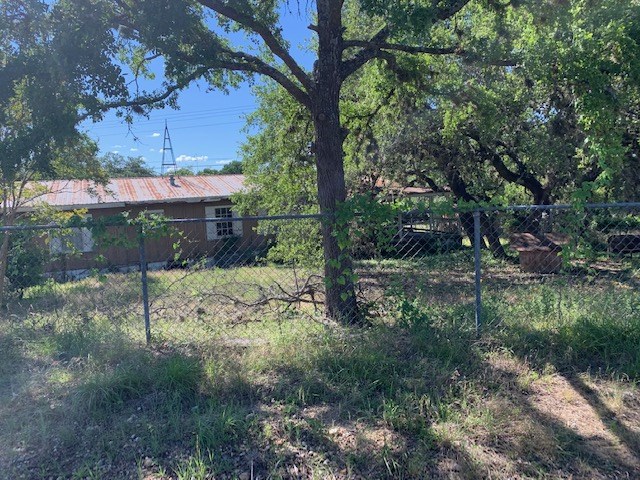 If you have additional questions regarding 11418 W Highway 290  in Austin or would like to tour the property with us call 800-660-1022 and reference MLS# 5716471.
