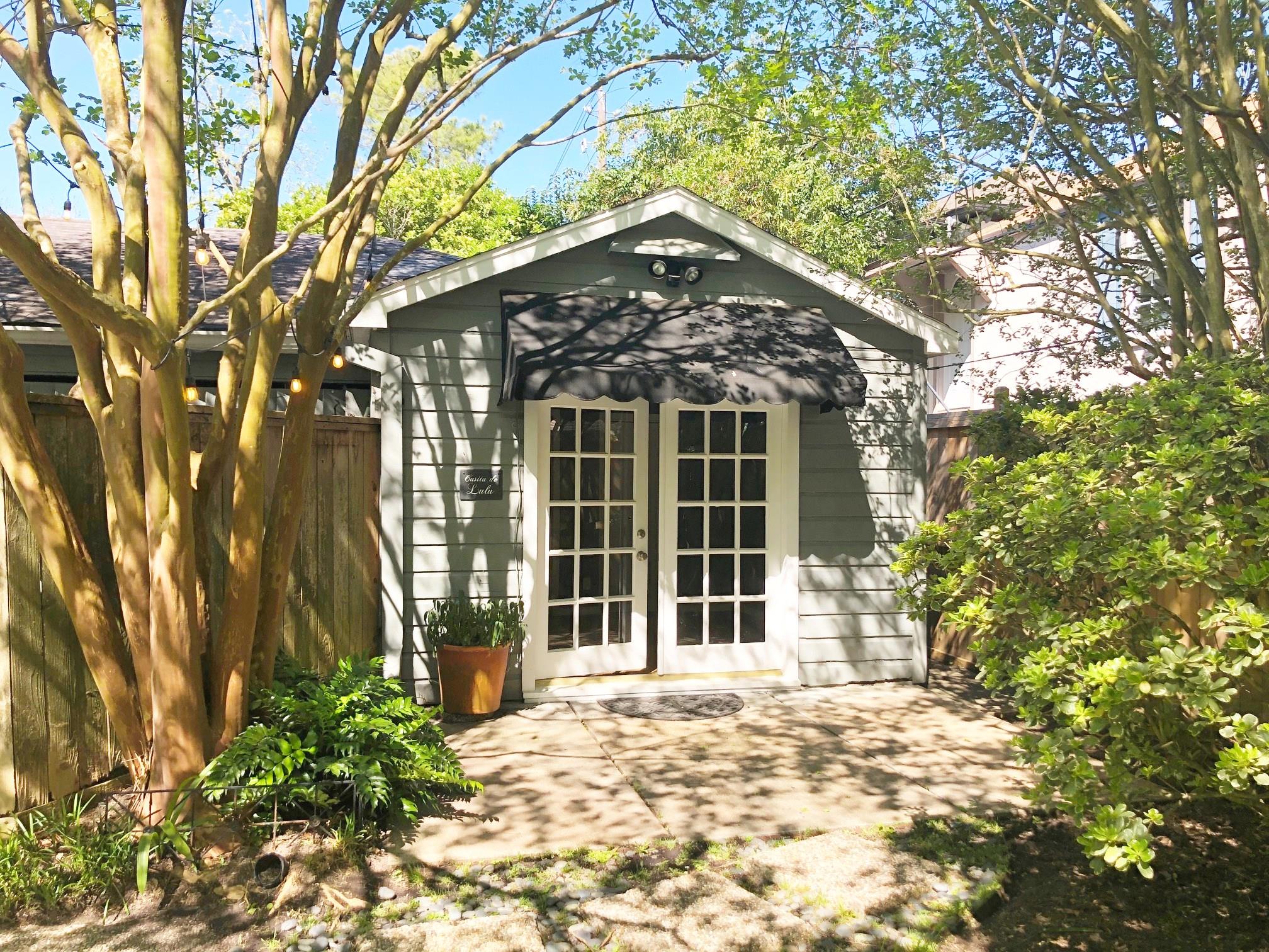 Guest House ~ Casita.   Entry into the Living Area.  Double French doors open on to patio with view of the pool area. - If you have additional questions regarding 1802 North Boulevard  in Houston or would like to tour the property with us call 800-660-1022 and reference MLS# 16203839.