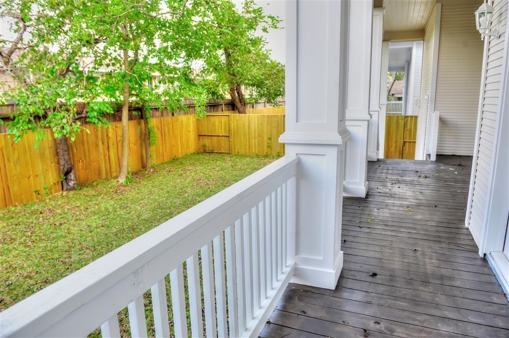 Great backyard space - If you have additional questions regarding 4614 Kermit  in Houston or would like to tour the property with us call 800-660-1022 and reference MLS# 37192102.