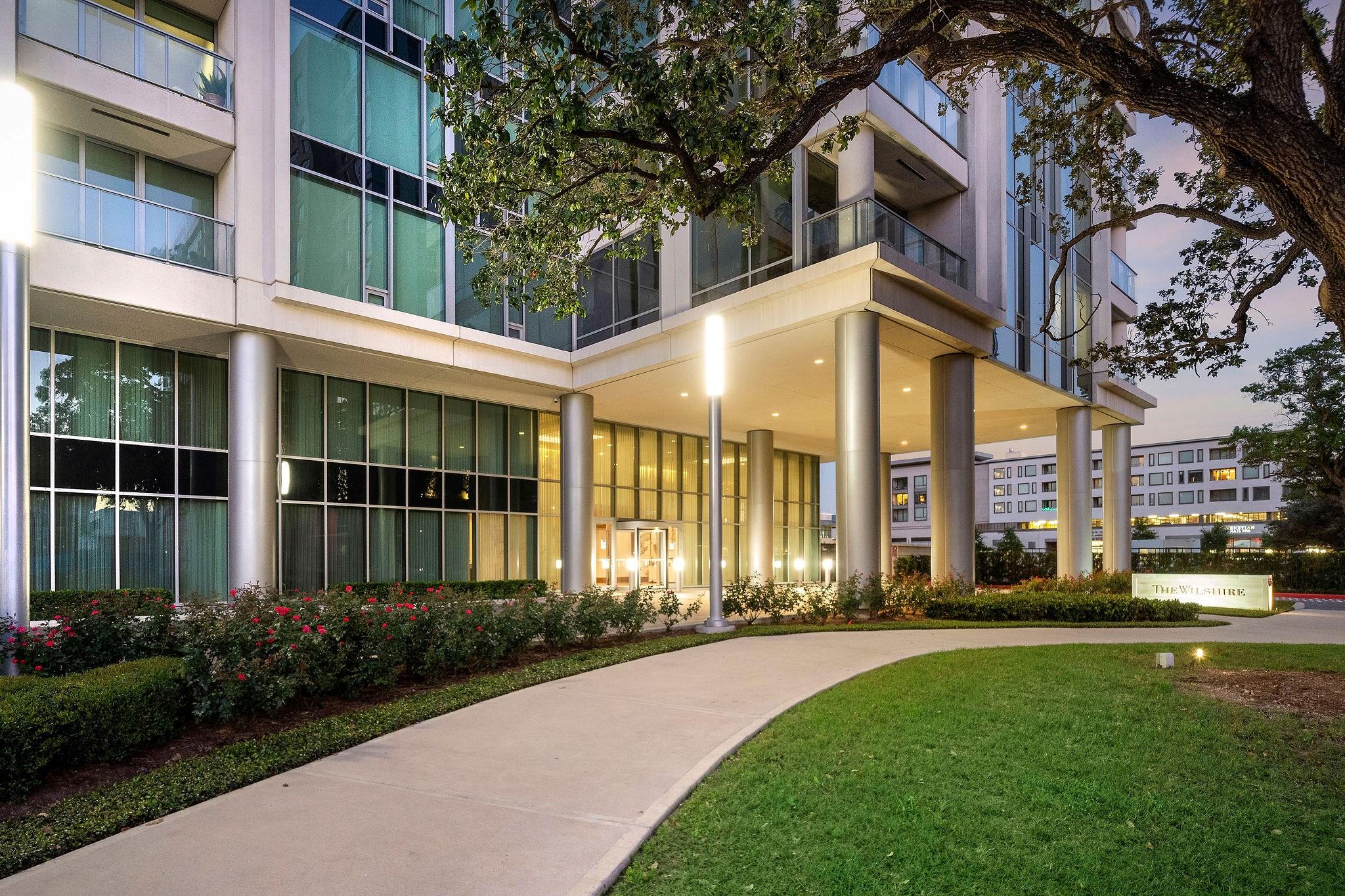 Designed by award-winning Kirksey Architects, The Wilshire is a 2-minute drive to the Galleria and a 5-minute trip to River Oaks District. - If you have additional questions regarding 2047 Westcreek Lane  in Houston or would like to tour the property with us call 800-660-1022 and reference MLS# 10209475.