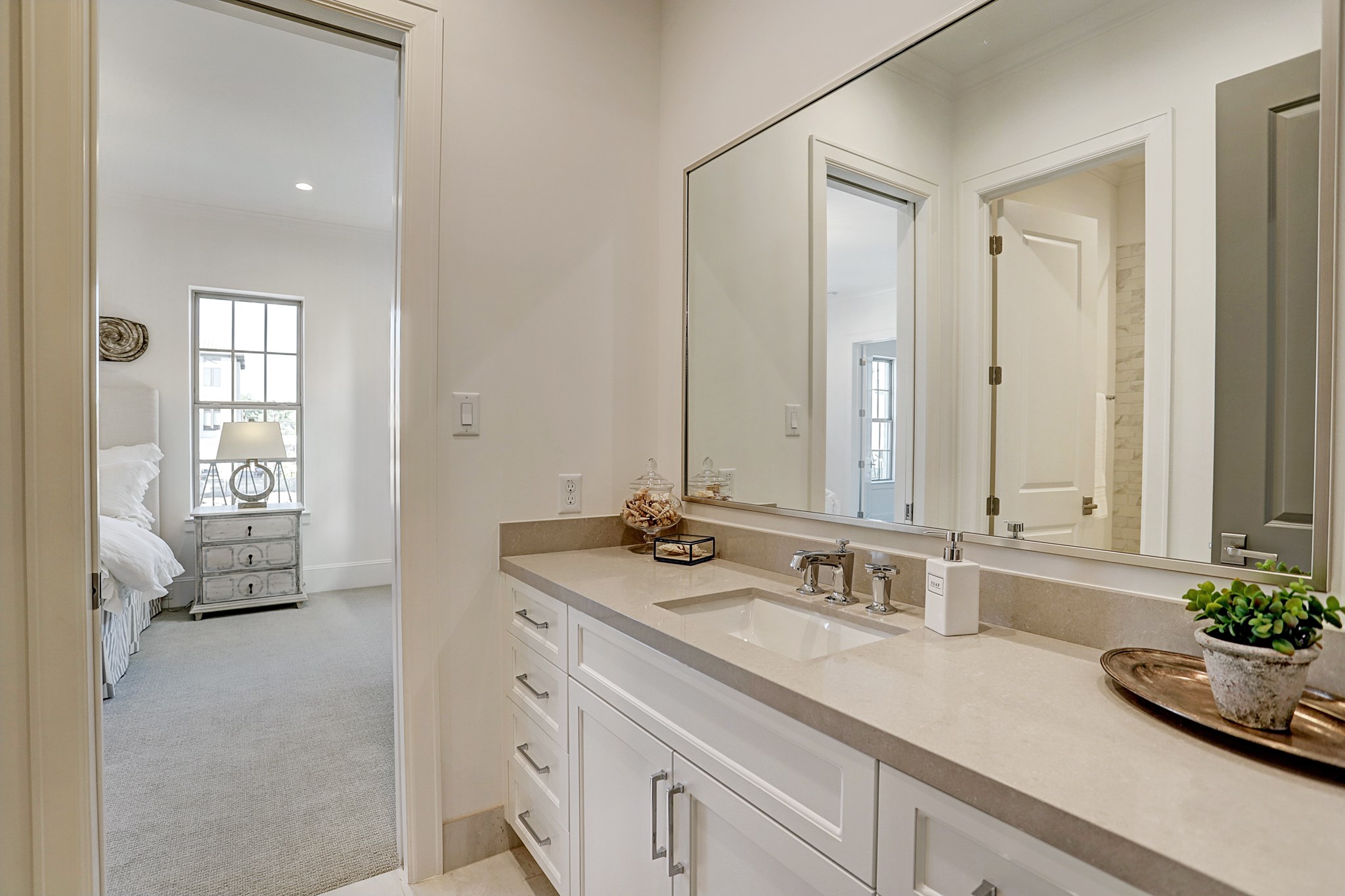 *PREVIOUS MODEL HOME* Plan F features two/three secondary bathrooms with Jack and Jill baths and walk-in closets. - If you have additional questions regarding 106 Morningview Park Street  in Houston or would like to tour the property with us call 800-660-1022 and reference MLS# 74508393.