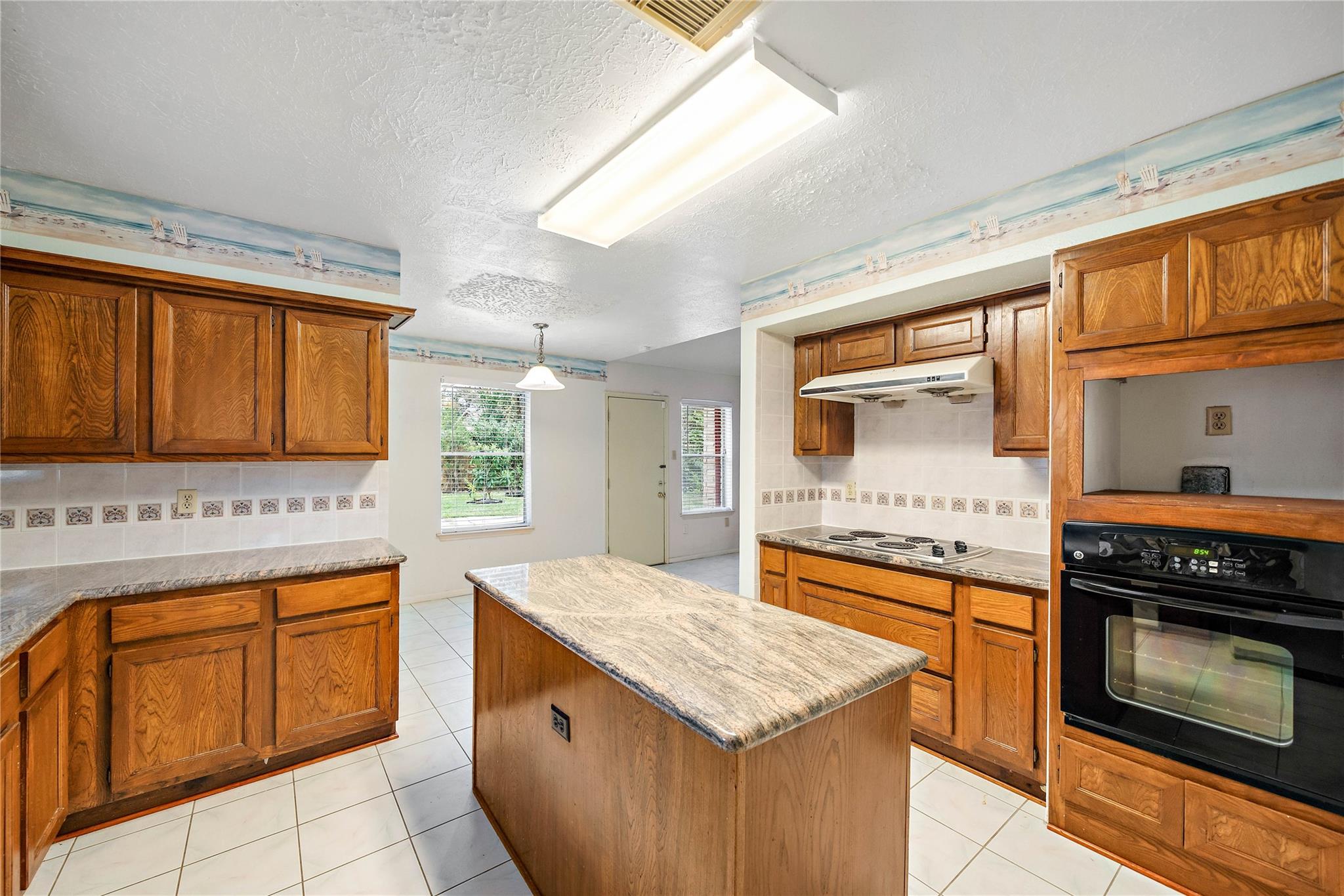 If you have additional questions regarding 3915 Rushcroft Drive  in Houston or would like to tour the property with us call 800-660-1022 and reference MLS# 10318001.