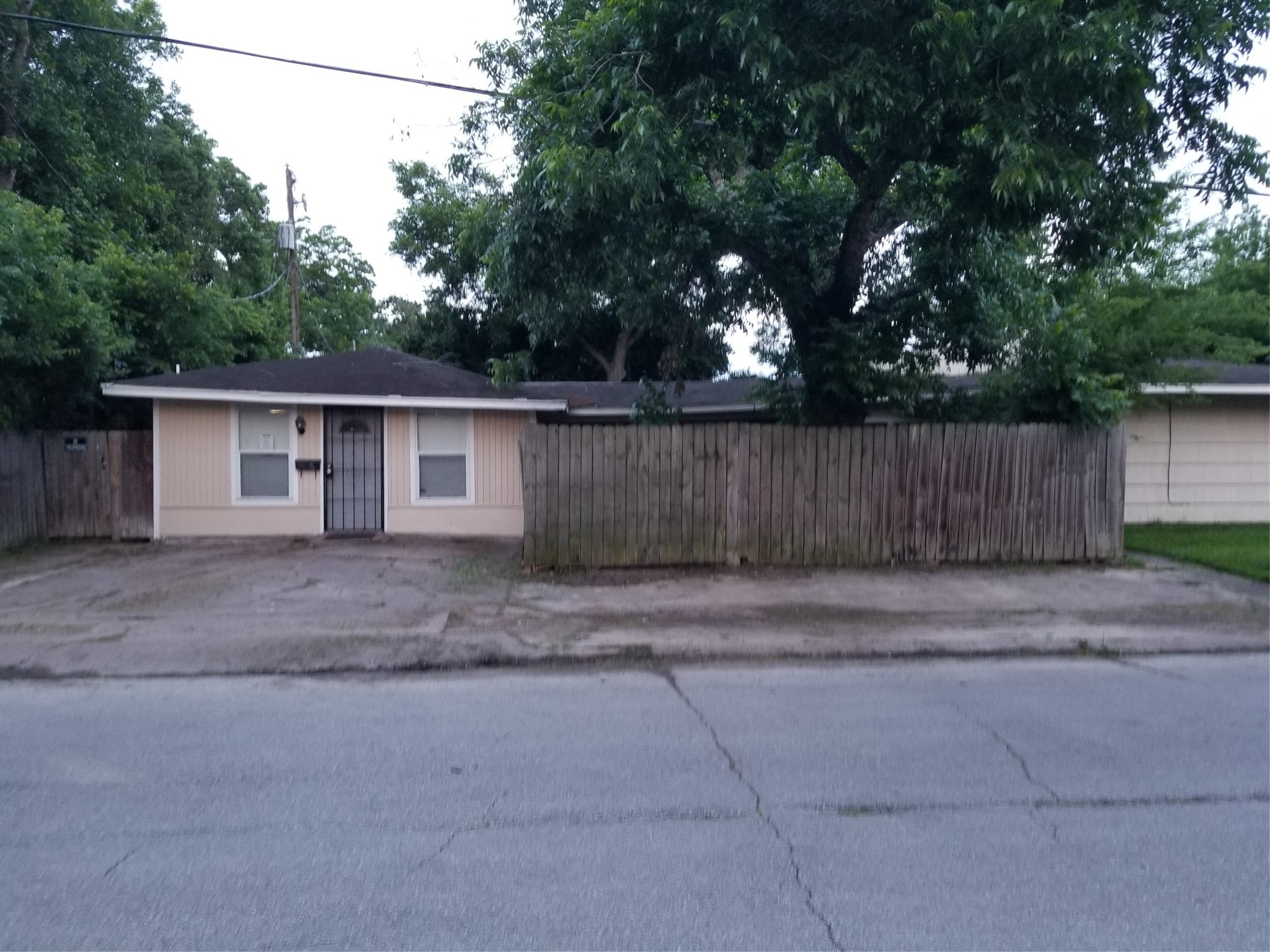 If you have additional questions regarding 5603 Northridge Drive  in Houston or would like to tour the property with us call 800-660-1022 and reference MLS# 13638809.