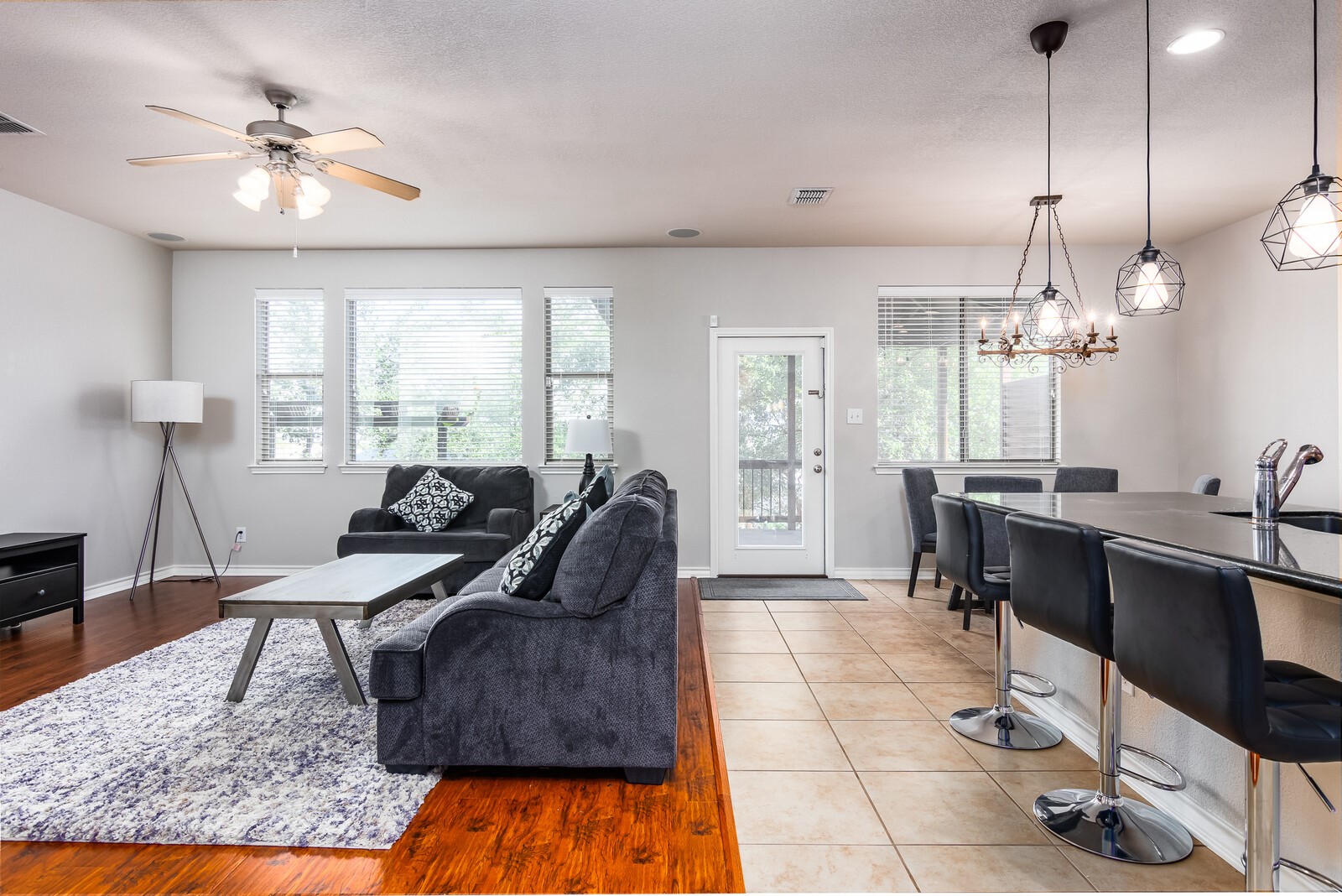 Multi-functional room for living area, breakfast area plus kitchen countertop bar. - If you have additional questions regarding 23510 Woodlawn Ridge  in San Antonio or would like to tour the property with us call 800-660-1022 and reference MLS# 19662027.