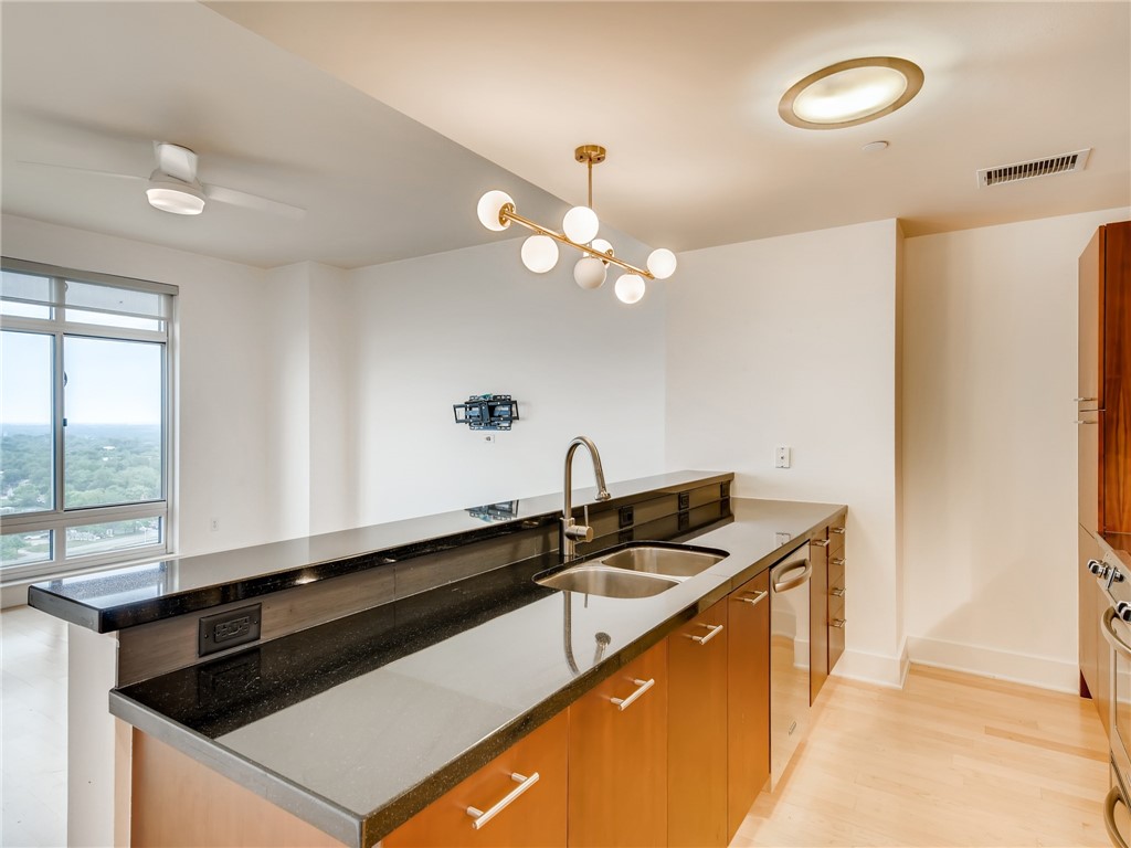 If you have additional questions regarding 603 Davis Street  in Austin or would like to tour the property with us call 800-660-1022 and reference MLS# 3702951.