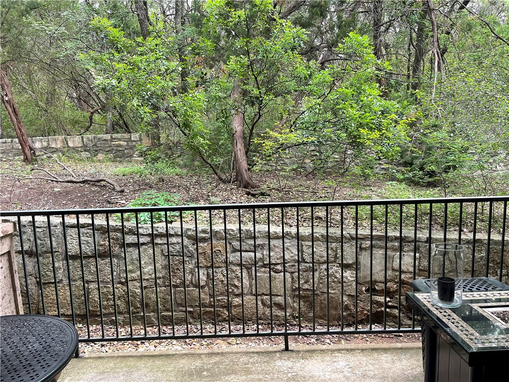 Wood views, great for bird watching! - If you have additional questions regarding 1000 Liberty Park Drive  in Austin or would like to tour the property with us call 800-660-1022 and reference MLS# 2545624.