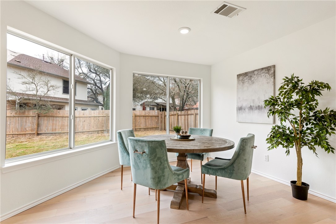 If you have additional questions regarding 7711 Elkhorn Mountain Trail  in Austin or would like to tour the property with us call 800-660-1022 and reference MLS# 1049162.