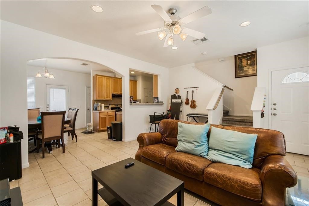 If you have additional questions regarding 712 Franklin Boulevard  in Austin or would like to tour the property with us call 800-660-1022 and reference MLS# 8016883.