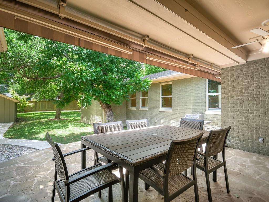 If you have additional questions regarding 3804 Avenue G  in Austin or would like to tour the property with us call 800-660-1022 and reference MLS# 7527790.