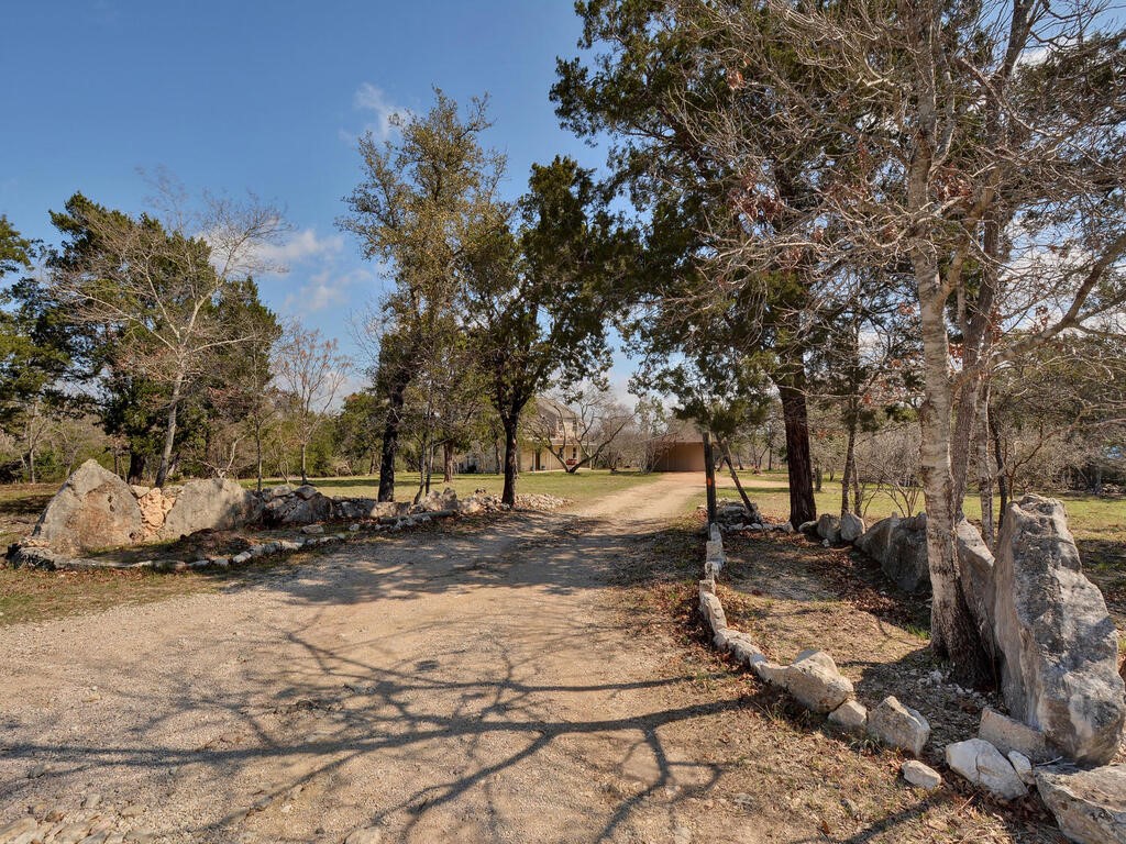 New Black Gate just Added (Not Pictured) - If you have additional questions regarding 12805 S Madrone Trail  in Austin or would like to tour the property with us call 800-660-1022 and reference MLS# 7526132.
