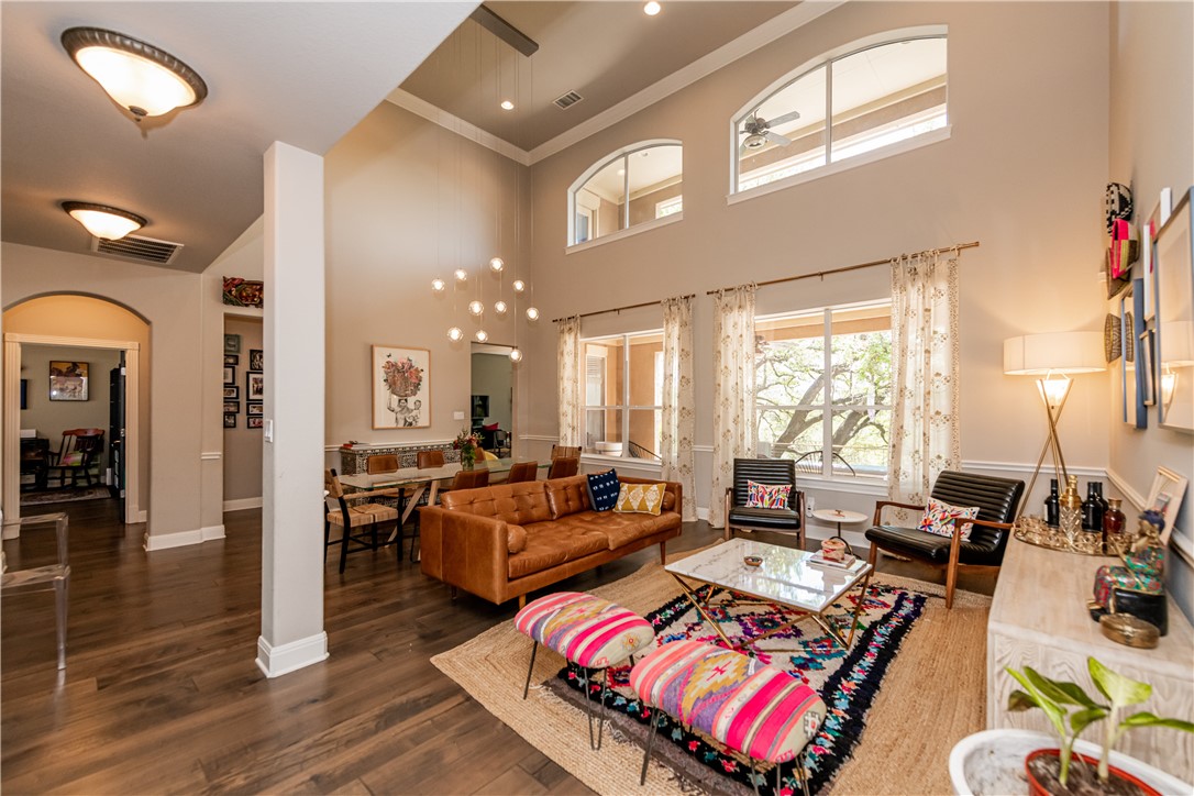 If you have additional questions regarding 2101 Deleon Court  in Austin or would like to tour the property with us call 800-660-1022 and reference MLS# 1881421.
