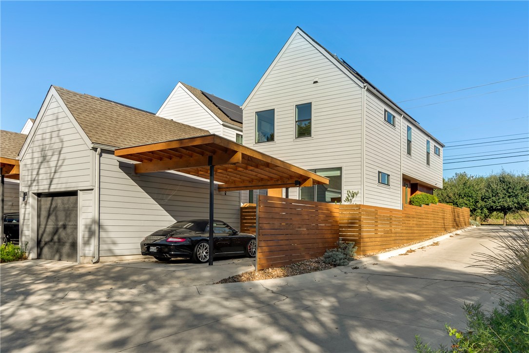 If you have additional questions regarding 4020 Airport Boulevard  in Austin or would like to tour the property with us call 800-660-1022 and reference MLS# 5458678.