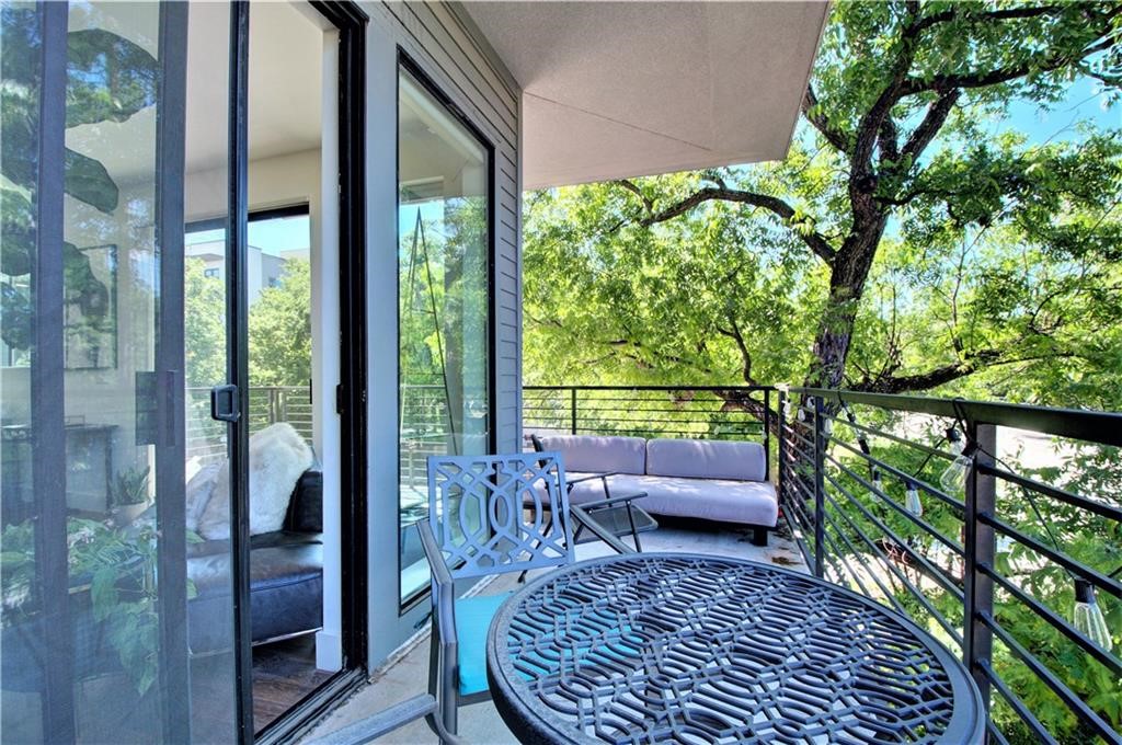 If you have additional questions regarding 1615 E 7th Street  in Austin or would like to tour the property with us call 800-660-1022 and reference MLS# 8653433.