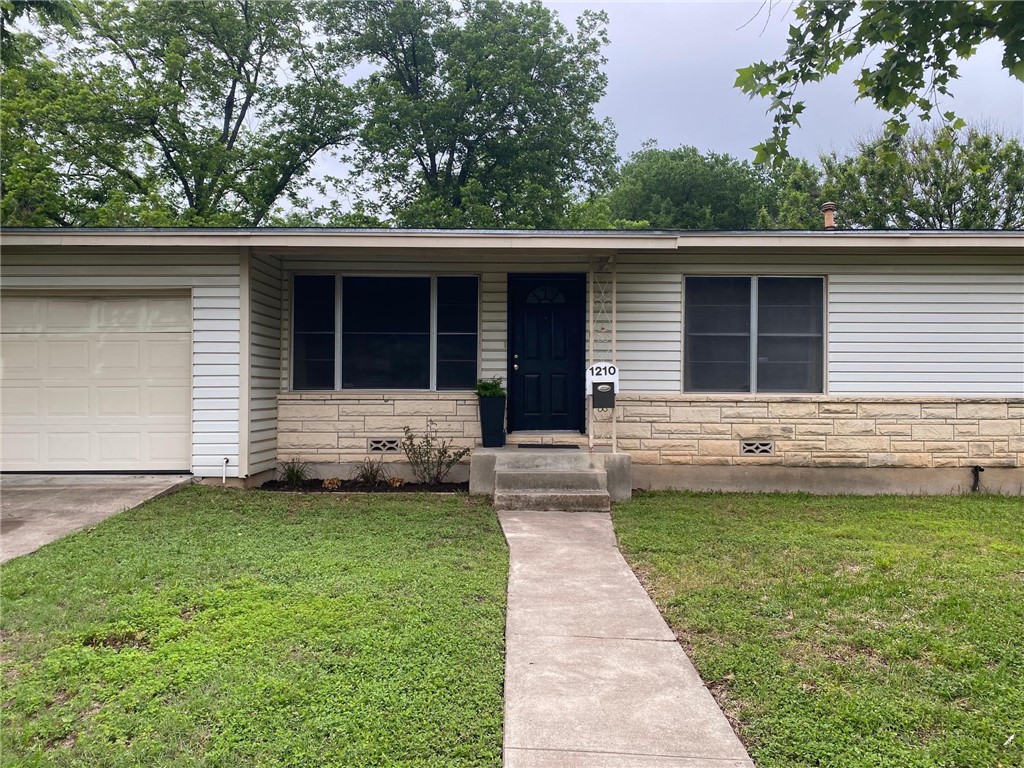 One story, 3 bed, 2 bath house on 1/4 acre lot in highly desirable 78757! - If you have additional questions regarding 1210 Payne Avenue  in Austin or would like to tour the property with us call 800-660-1022 and reference MLS# 6356473.