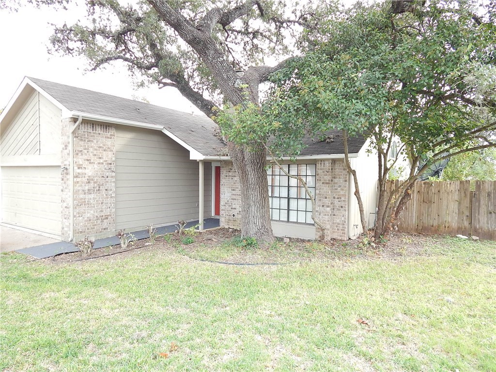 If you have additional questions regarding 921 Minturn Lane  in Austin or would like to tour the property with us call 800-660-1022 and reference MLS# 6430524.