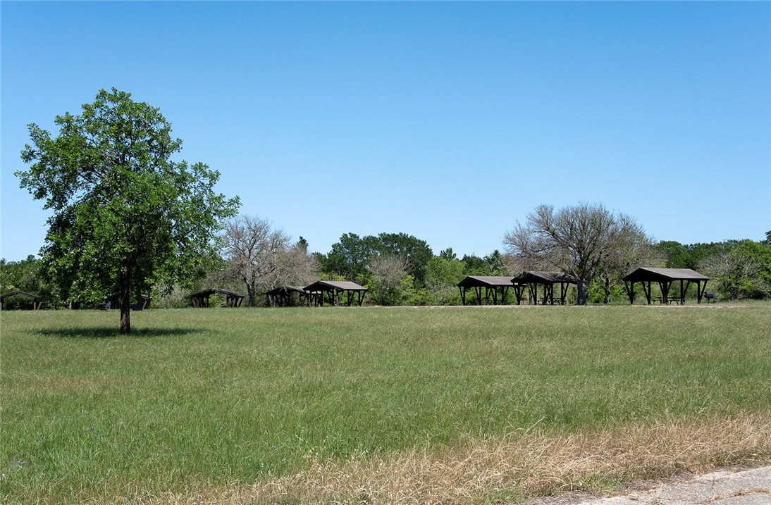View of the picnic area at Fox Park.  (This is not on the subject property.) - If you have additional questions regarding 5501 FM 1331  in Taylor or would like to tour the property with us call 800-660-1022 and reference MLS# 6328770.