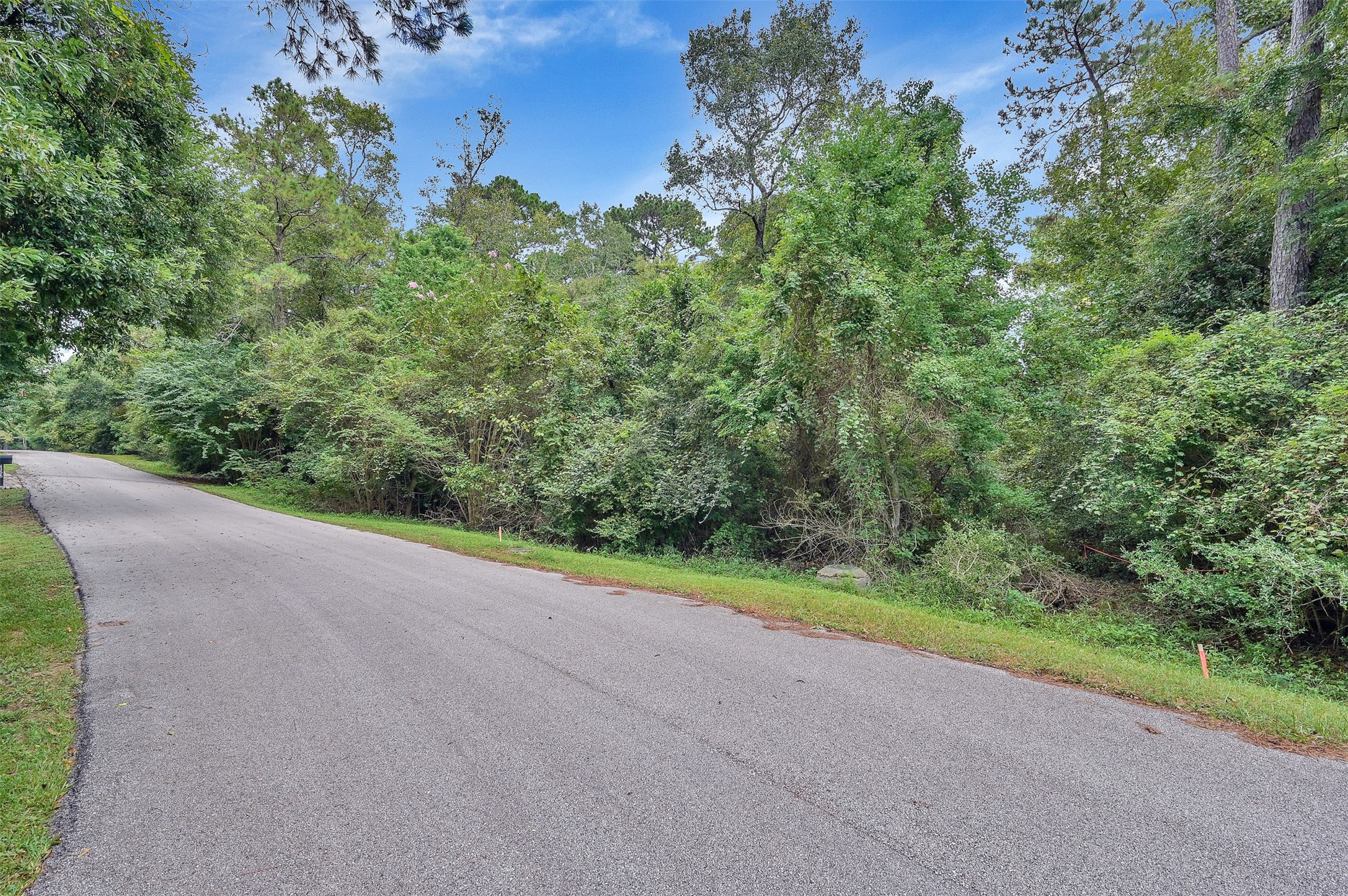 4400 Longwood Drive - If you have additional questions regarding 4470/4400 Longwood Drive  in Conroe or would like to tour the property with us call 800-660-1022 and reference MLS# 6644823.