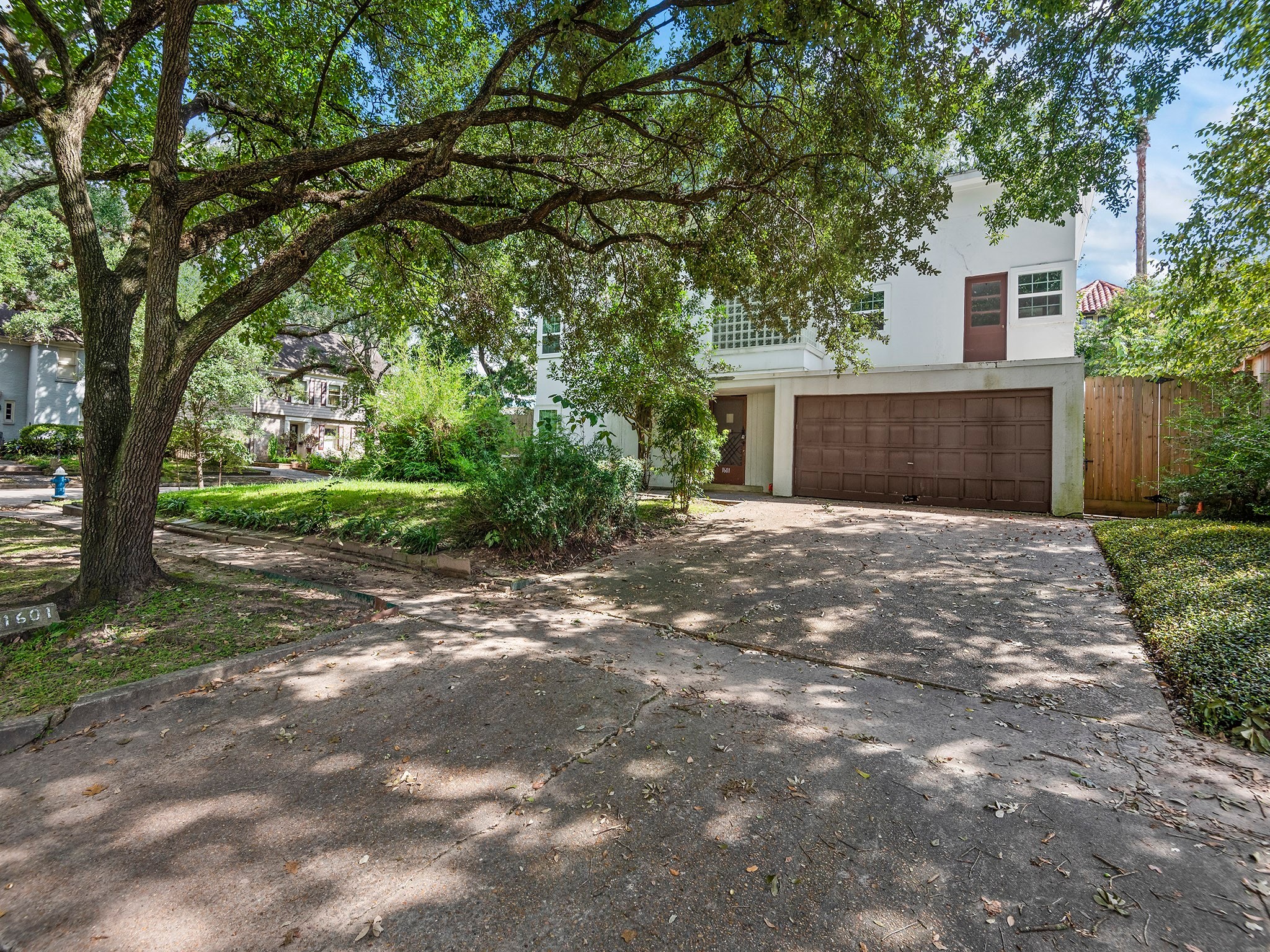 1601 Milford Street Street Houston TX 77006